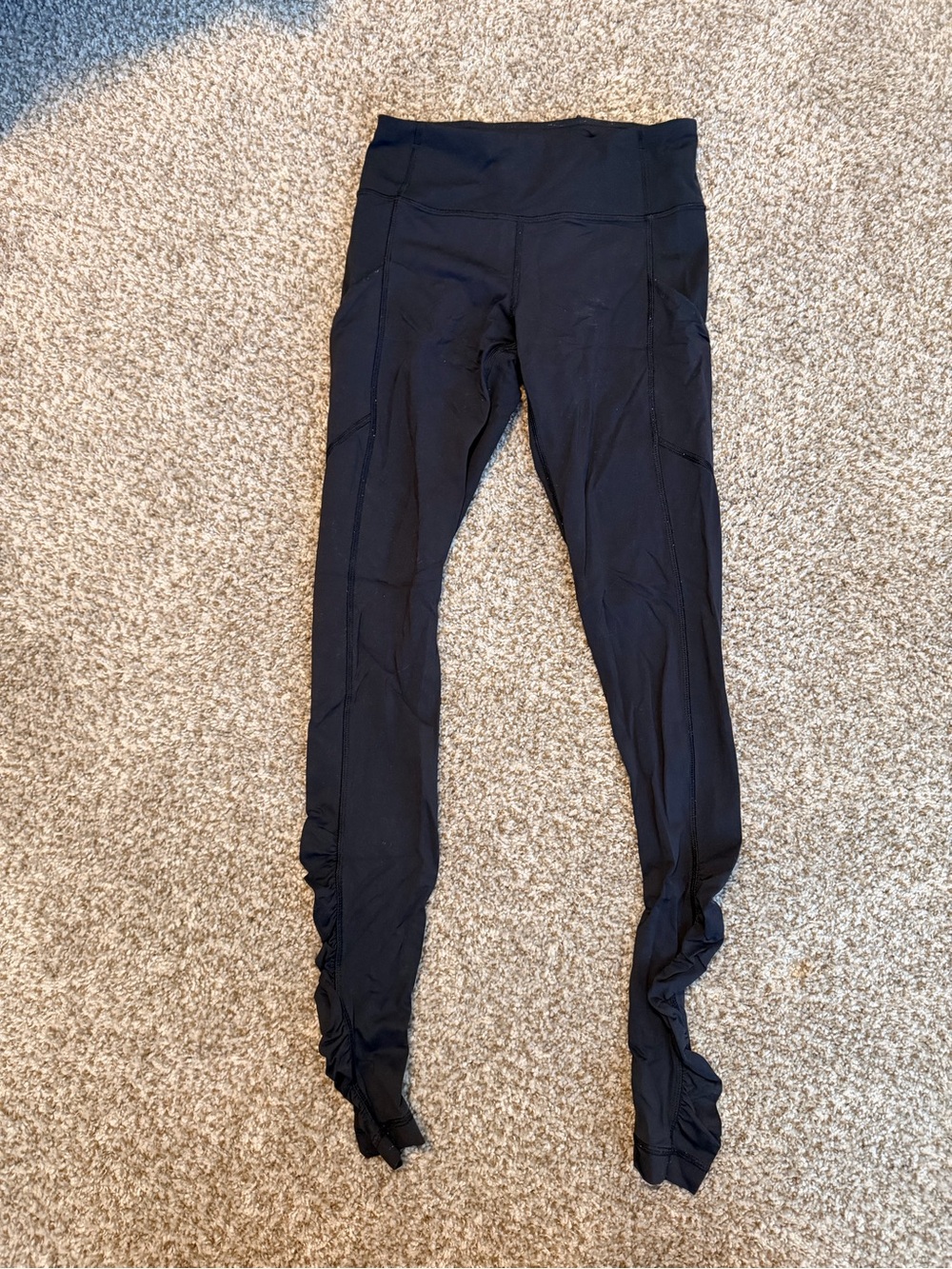 lululemon athletica Black Ruched Ankle Leggings